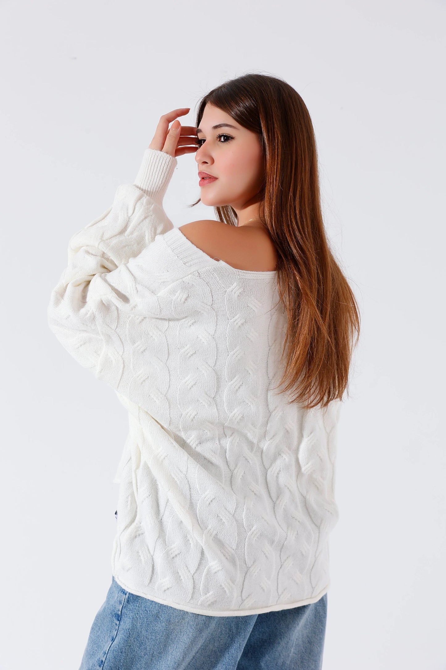 White v off shoulder