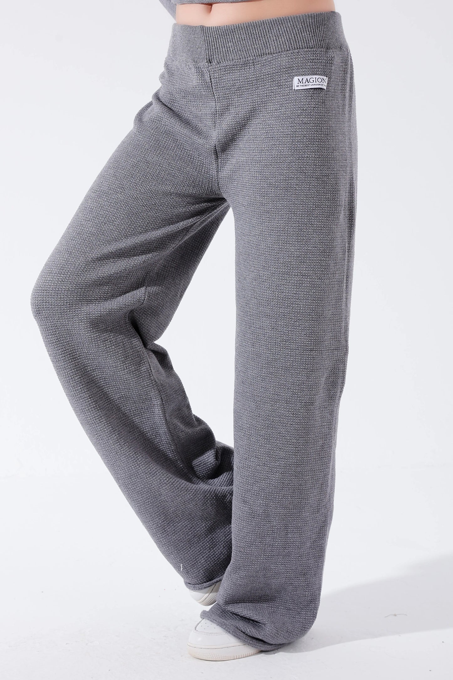 Gray knitted pants
